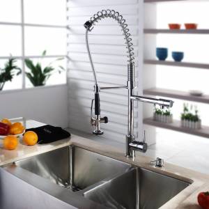 Смеситель для кухни поворотный, с выдвижным душем Kraus 